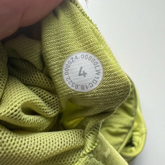 Lululemon Invigorate Training Tank Top Wasabi Size 4 - Picture 5 of 5